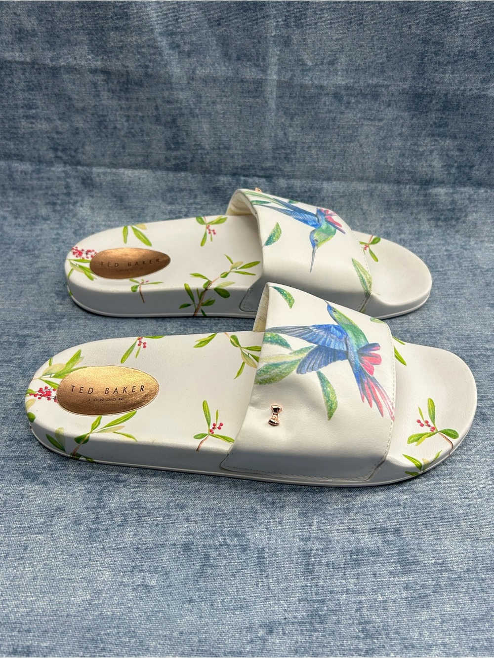 Ted Baker Aveline Slide Sandals floral hummingbird white EU 39 botanical women